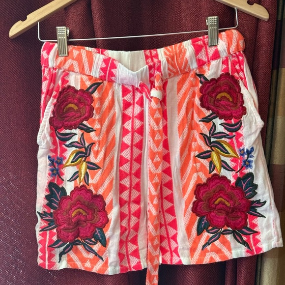 Farm Rio Printed Drawstring Shorts - Picture 8 of 8